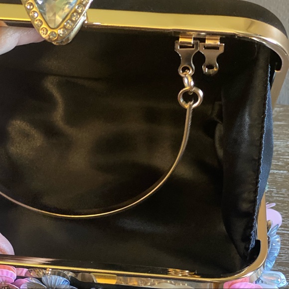 New Gorgeous Floral Clutch Box Bag Embellished - Picture 4 of 9